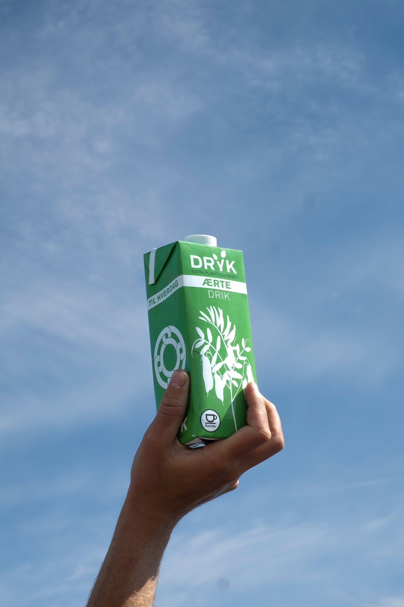 Piens - AURON  COFFEE  ROASTERY